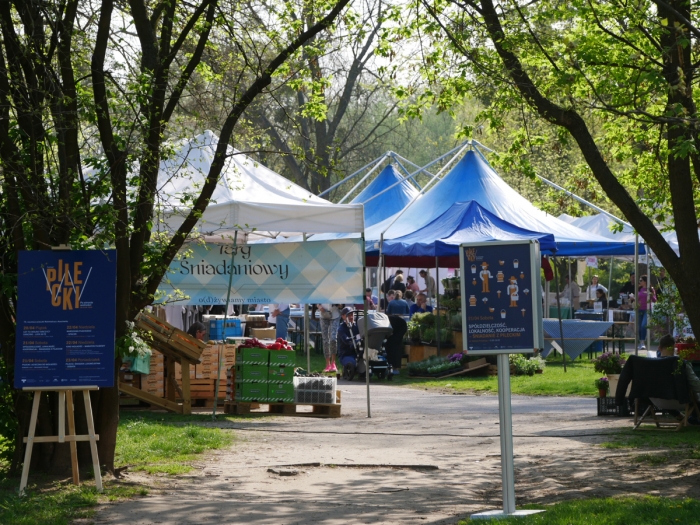 Warsaw Breakfast Market - entrance