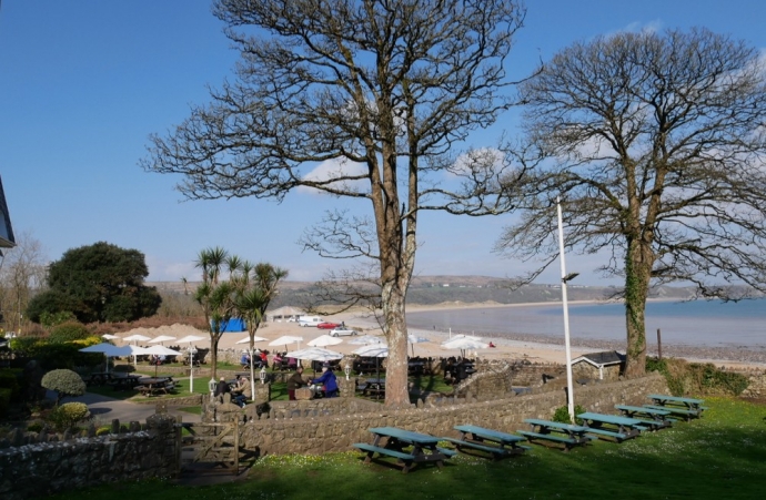 Garden view - Oxwich Bay hotel