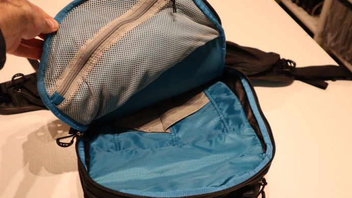 Osprey Kamber 22 Backpack Review - Internal Avalanche Pockets