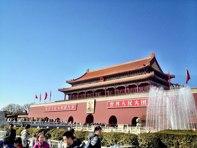 Temple with a plaque of Chairman Mao, in Tiananmen Square