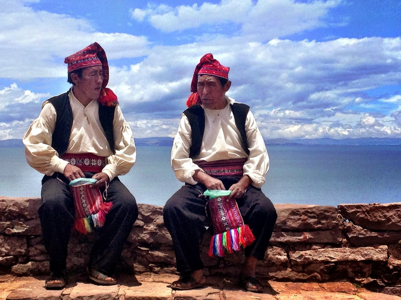 Taquileños men and their colourful woollen hats - Taquile Island