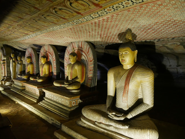 Dambulla cave temple paintings - Sri Lanka